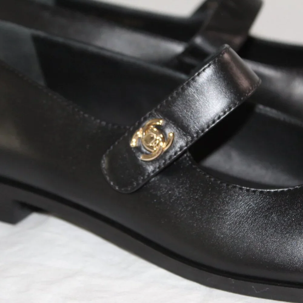 CHANEL Black Leather Mary Jane Flats with Gold CC Accent - Picture 6 of 16